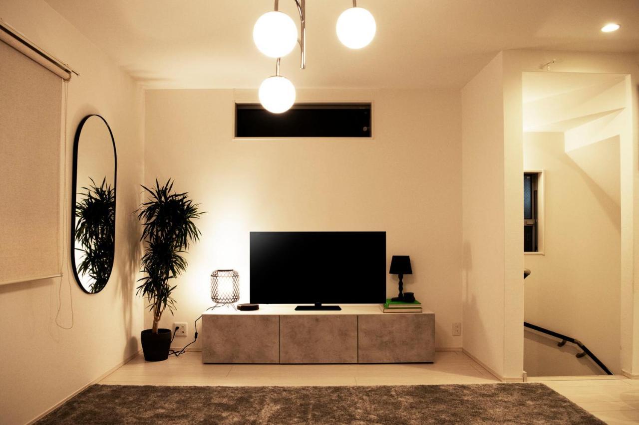6 Mins To Walk Jr Okubo Station 1Stop To Shinjuku Brand New Silent Stylish 3Br Villa Токіо Екстер'єр фото